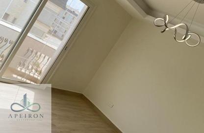 Apartment - 2 Bedrooms - 2 Bathrooms for sale in Mountain View Hyde Park - 5th Settlement Compounds - The 5th Settlement - New Cairo City - Cairo