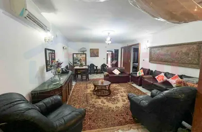 شقة - 2 غرف نوم - 1 حمام للايجار في نفق مصطفى كامل - مصطفي كامل - حي شرق - الاسكندرية