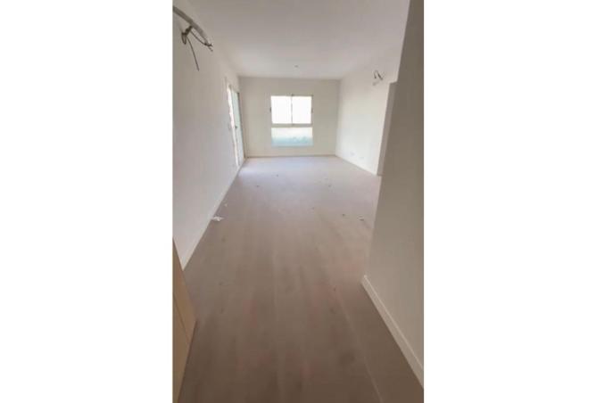 66428035 - Property Main Image