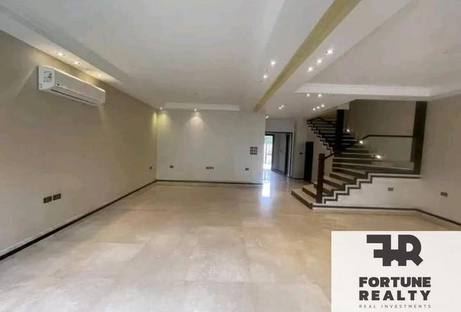 101206001 - Property Image 3