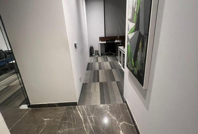 74042373 - Property Image 2