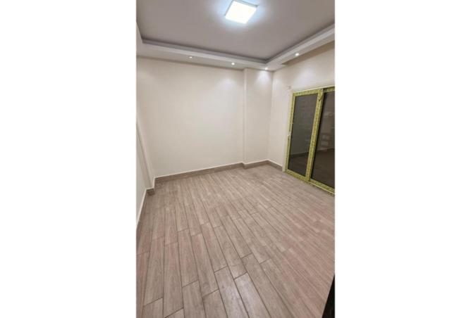 62641066 - Property Image 3