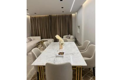 Apartment - 3 Bedrooms - 3 Bathrooms for rent in Garden Residence - Hyde Park - New Cairo City - Cairo