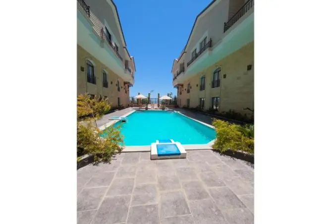 111874300 - Property Image 3
