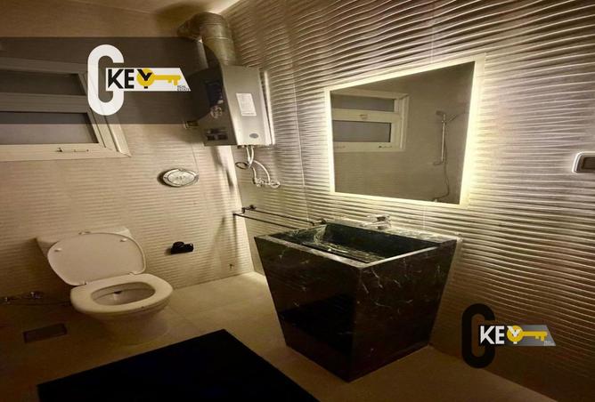 70364870 - Property Image 3