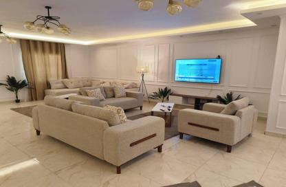 Apartment - 4 Bedrooms - 4 Bathrooms for rent in Abbas Al Akkad St. - 1st Zone - Nasr City - Cairo