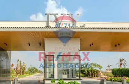 Villa - 6 Bedrooms - 3 Bathrooms for sale in Ivy - Cairo Alexandria Desert Road - Giza