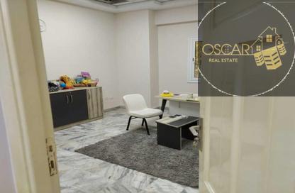Villa - Studio - 6 Bathrooms for sale in Heliopolis - Masr El Gedida - Cairo