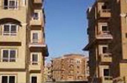 Apartment - 2 Bedrooms - 2 Bathrooms for sale in Al Khamayel city - Sheikh Zayed Compounds - Sheikh Zayed City - Giza
