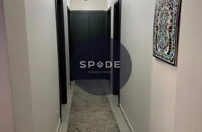 Apartment - 3 Bedrooms - 3 Bathrooms for sale in Eastown - 5th Settlement Compounds - The 5th Settlement - New Cairo City - Cairo