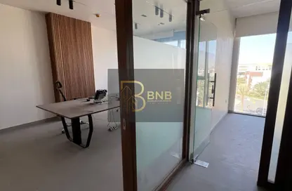 Office Space - 5 Bedrooms - 2 Bathrooms for rent in Hyde Park - New Cairo City - Cairo