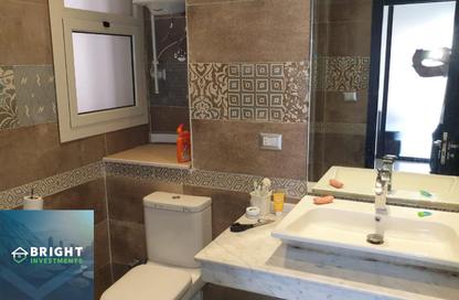 Apartment - 2 Bedrooms - 2 Bathrooms for rent in The Village - South Investors Area - New Cairo City - Cairo