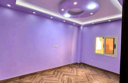 Apartment - 3 Bedrooms - 1 Bathroom for rent in South Lotus - El Lotus - New Cairo City - Cairo