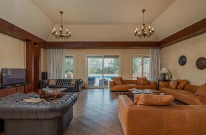 Apartment - 7+ Bedrooms - 7+ Bathrooms for sale in Gamaiet Ahmed Orabi - Obour City - Qalyubia