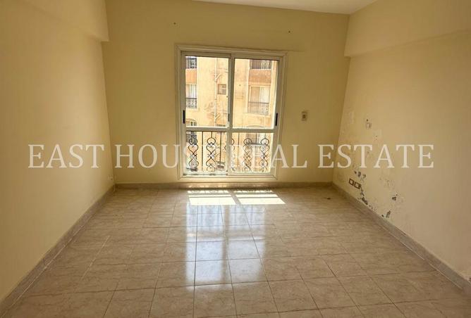 83678018 - Property Main Image