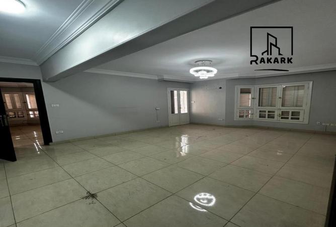 98821493 - صورة العقار 2