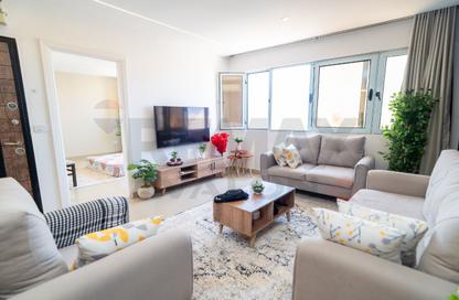 Apartment - 2 Bedrooms - 1 Bathroom for sale in Mahmoud Al Essawy St. - Miami - Hay Awal El Montazah - Alexandria