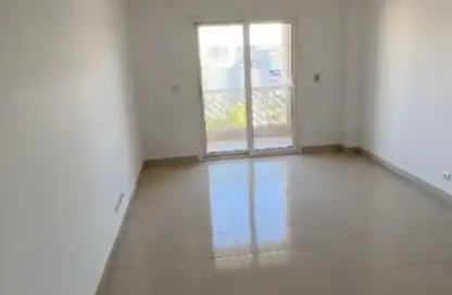 Apartment - 2 Bedrooms - 1 Bathroom for rent in B10 - Madinaty - Cairo