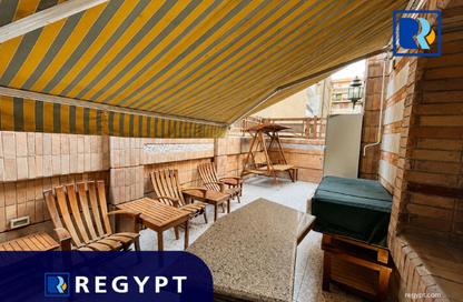 Apartment - 2 Bedrooms - 3 Bathrooms for rent in Hassan Assem St. - Zamalek - Cairo
