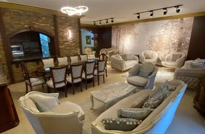 فيلا - 3 غرف نوم - 3 حمامات للايجار في مدينتي - القاهرة