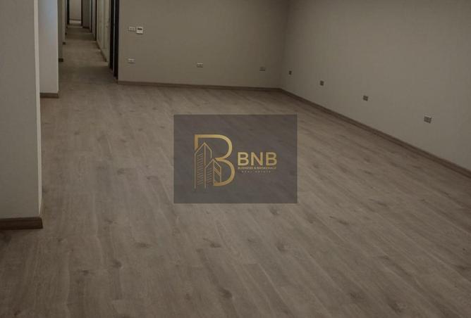 62891386 - Property Main Image