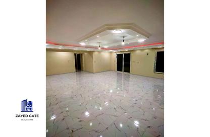 Apartment - 3 Bedrooms - 3 Bathrooms for rent in Al Khamayel city - Sheikh Zayed Compounds - Sheikh Zayed City - Giza