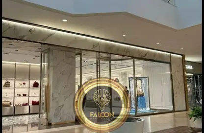 محل - استوديو - 1 حمام للبيع في ديستريكت 5 - كمبوندات التجمع الخامس - التجمع الخامس - مدينة القاهرة الجديدة - القاهرة