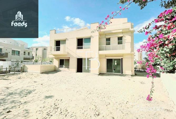 2OiT84UJOQC - Property Image 2