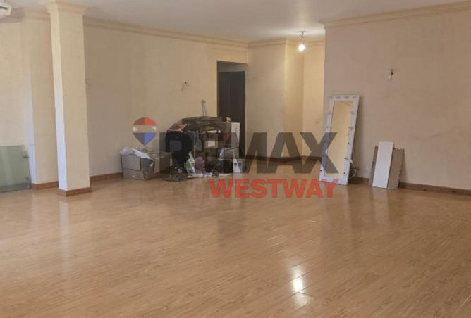 103200845 - Property Image 2