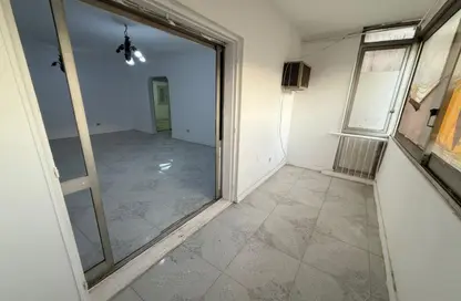 شقة - 2 غرف نوم - 1 حمام للبيع في شارع المهندسين العسكرين - منطقة السينما - مدينة نصر - القاهرة شقة - 2 غرف نوم - 1 حمام للبيع في شارع المهندسين العسكرين - منطقة السينما - مدينة نصر - القاهرة