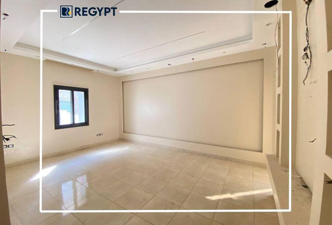 8596827 - Property Image 2