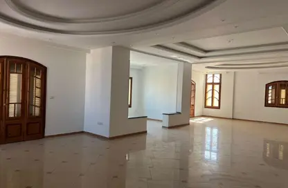 Apartment - 4 Bedrooms - 3 Bathrooms for rent in District 5 - The 5th Settlement - New Cairo City - Cairo