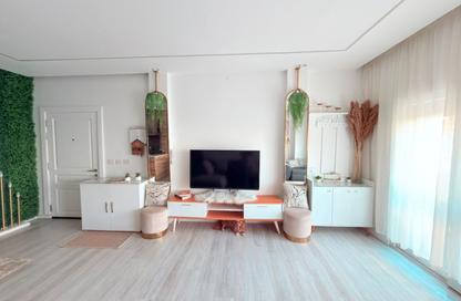 Apartment - 1 Bedroom - 2 Bathrooms for rent in Garden Residence - Hyde Park - New Cairo City - Cairo