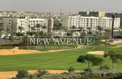 شقة - 2 غرف نوم - 3 حمامات للبيع في جولف سايد - اب تاون كايرو - المقطم - القاهرة