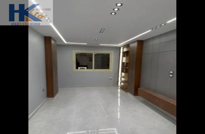 Apartment - 2 Bedrooms - 2 Bathrooms for sale in Gate 2 - Ahmose - Hadayek El Ahram - Giza