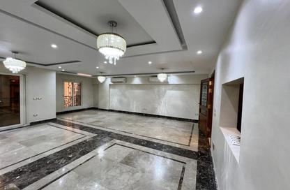 شقة - 3 غرف نوم - 3 حمامات للايجار في شارع عبد المنعم رياض - المهندسين - الجيزة