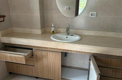 Apartment - 3 Bedrooms - 3 Bathrooms for rent in Privado - Madinaty - Cairo