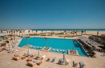 Chalet - 3 - 2 for sale in Seashore - Ras Al Hekma - North Coast