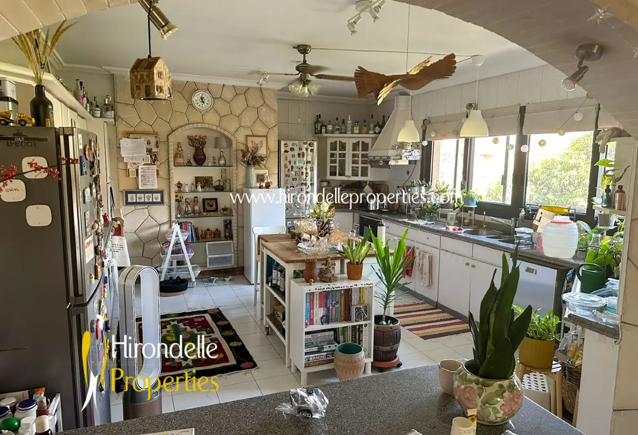 112982484 - Property Main Image