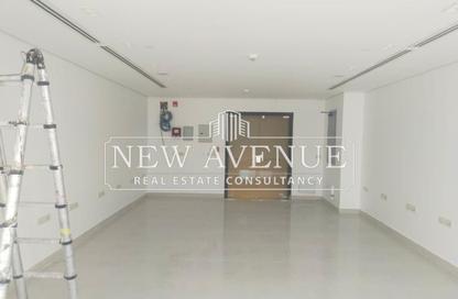 Office Space - 2 Bedrooms - 1 Bathroom for rent in Hyde Park Business District Mall - South Teseen St. - The 5th Settlement - New Cairo City - Cairo