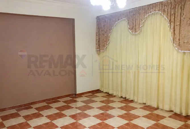 107962378 - Property Image 3