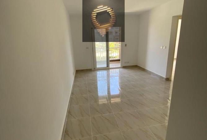 100643062 - Property Image 3