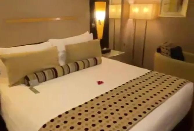 53988305 - Property Image 2