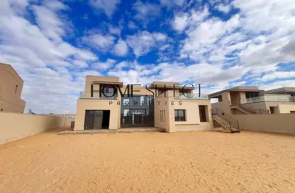 فيلا - 4 غرف نوم - 5 حمامات للبيع في الجريا - كمبوندات الشيخ زايد - الشيخ زايد - الجيزة