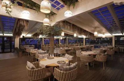 مطعم - استوديو - 2 حمامات للبيع في طريق بوليفارد - الحزام الاخضر - مدينة 6 أكتوبر - الجيزة