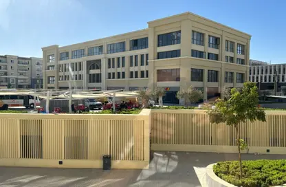 مساحات مكتبية - 2 حمامات للايجار في ميفيدا - كمبوندات التجمع الخامس - التجمع الخامس - مدينة القاهرة الجديدة - القاهرة