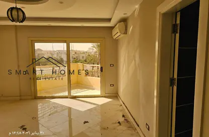 شقة - 3 غرف نوم - 2 حمامات للايجار في اوبرا سيتي - الحي السادس - الشيخ زايد - الجيزة