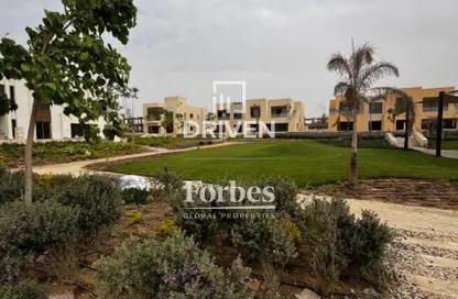 تاون هاوس - 3 غرف نوم - 4 حمامات للبيع في أو ويست - كمبوندات 6 أكتوبر - مدينة 6 أكتوبر - الجيزة