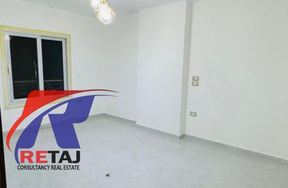 Apartment - 3 Bedrooms - 2 Bathrooms for rent in Ahmed Al Zomor St. - 9th Zone - Nasr City - Cairo