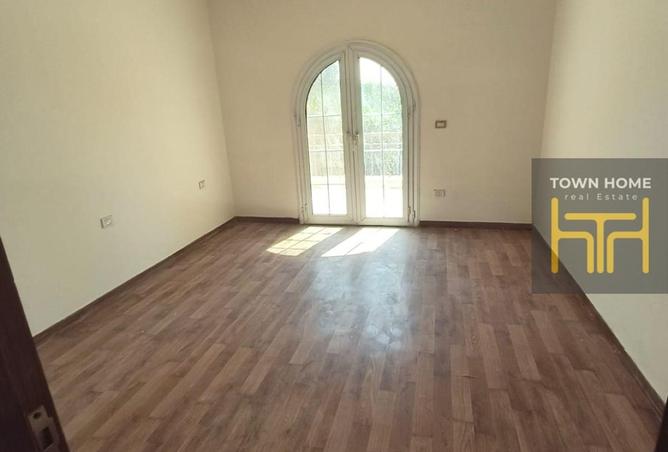 71922253 - Property Image 3